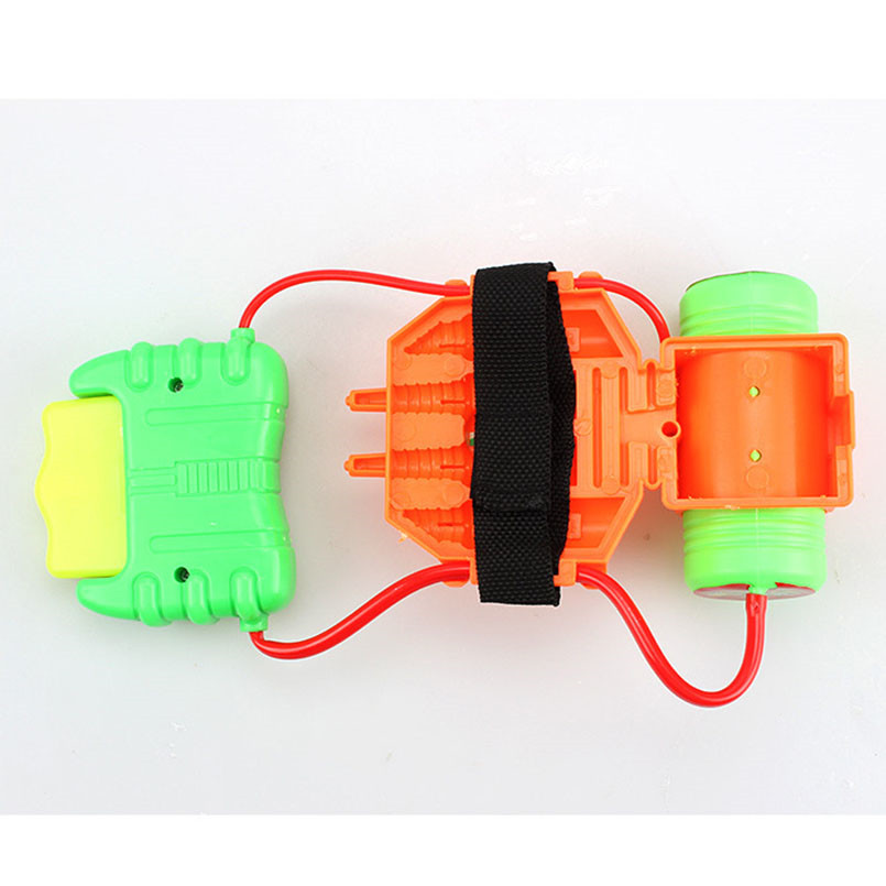 Water Gun Toys Fun Spray Wrist - Kids Outdoor Clubhouse recensione e prezzo