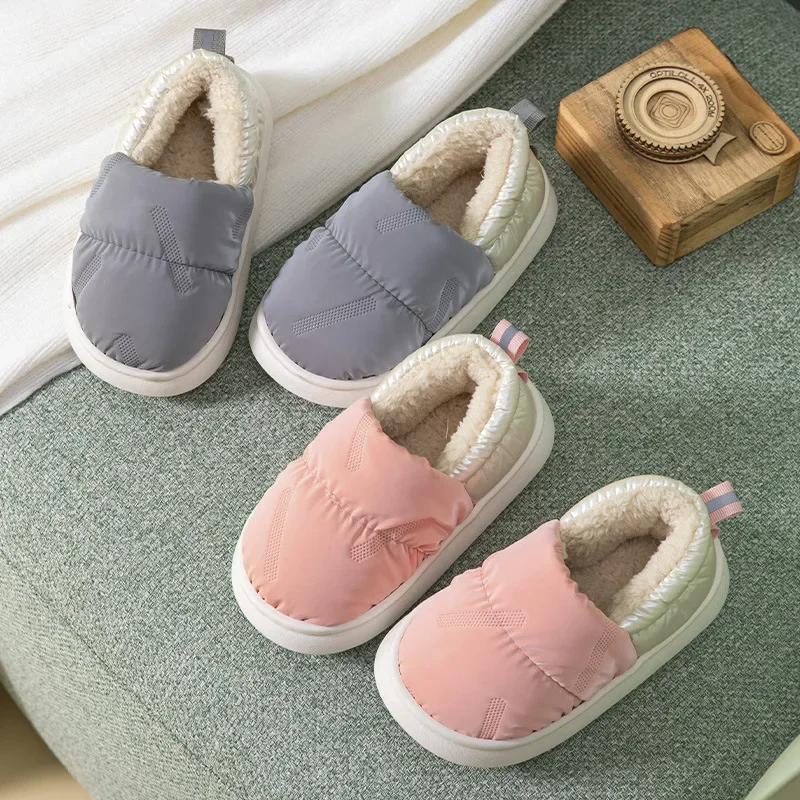 Kids Slippers for Boy Indoor C - Kids Indoor Outdoor Slippers recensione e prezzo