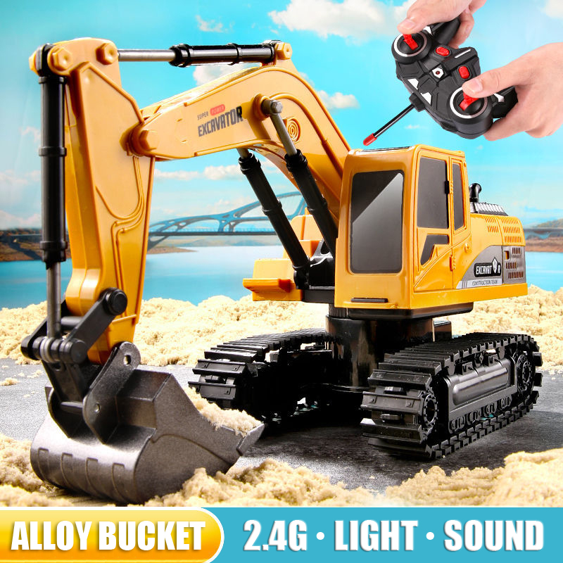RC Excavator 2.4Ghz 6 Channel  - Kids Outdoor Digger recensione e prezzo
